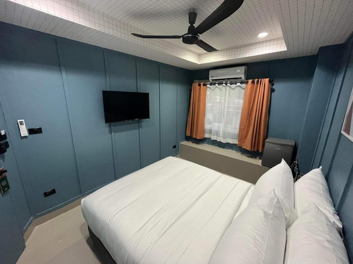 Sari Boutique Hotel Patong Luaran gambar