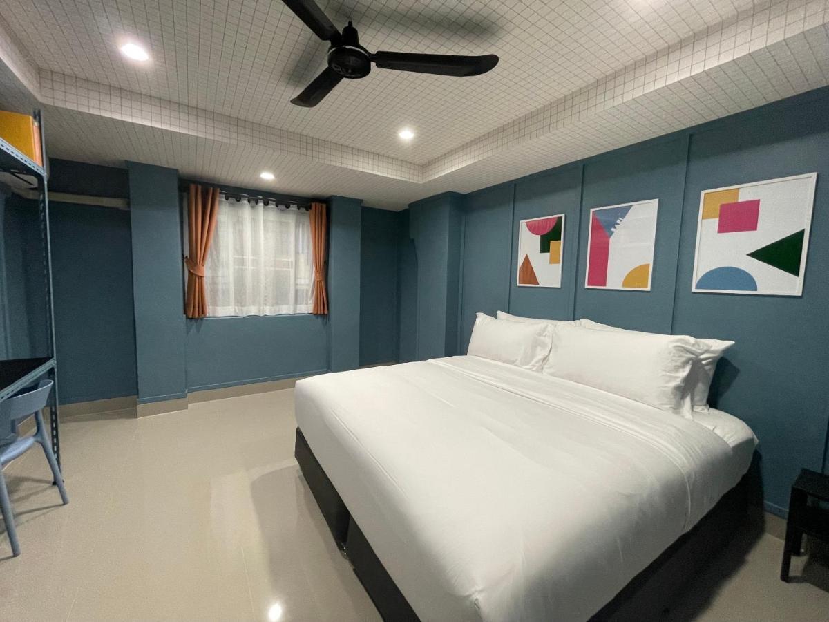 Sari Boutique Hotel Patong Luaran gambar
